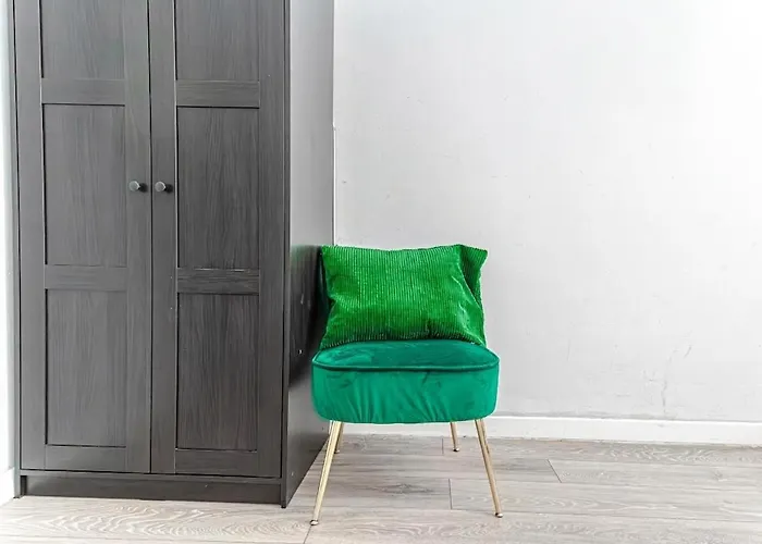 דירה Near Westbahnhof Station Simple 2br & 1lr